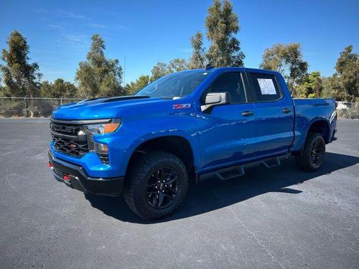 2023 Chevrolet Silverado 1500 Custom Trail Boss