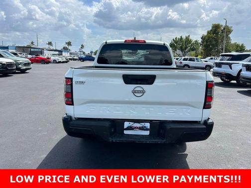 2022 Nissan Frontier S