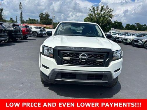 2022 Nissan Frontier S