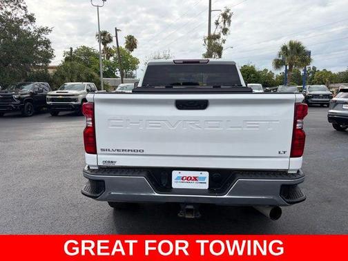 Summit White 2023 Chevrolet Silverado 2500 LT