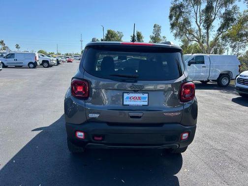 2021 Jeep Renegade Trailhawk