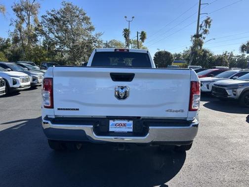 2024 RAM 3500 Big Horn Crew Cab 4x4 8' Box