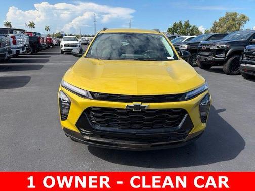 Nitro Yellow Metallic 2025 Chevrolet Trax FWD ACTIV