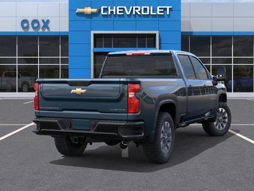 Lakeshore Blue Metallic 2026 Chevrolet Silverado 2500 Custom