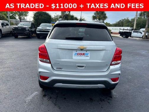 Silver Ice Metallic 2019 Chevrolet Trax LT
