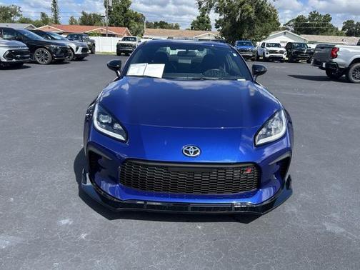 2025 Toyota GR86 Premium