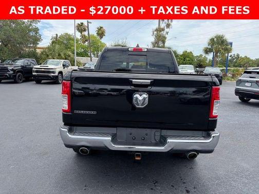 Diamond Black Crystal Pearlcoat 2019 RAM 1500 Big Horn