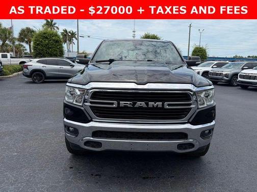 Diamond Black Crystal Pearlcoat 2019 RAM 1500 Big Horn