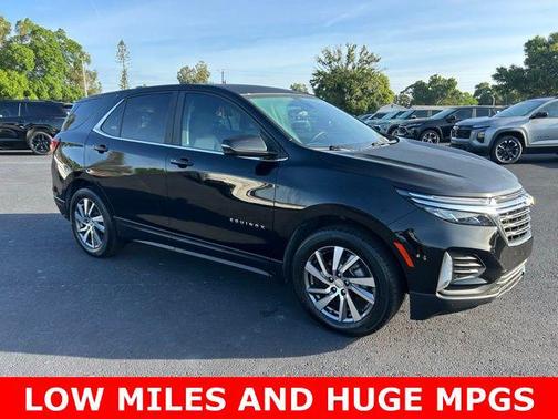 Mosaic Black Metallic 2024 Chevrolet Equinox 1LT