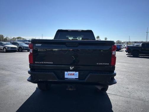 2021 Chevrolet Silverado 2500 Custom