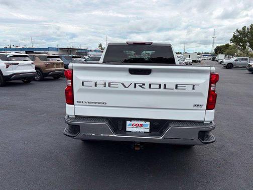 Summit White 2023 Chevrolet Silverado 1500 WT