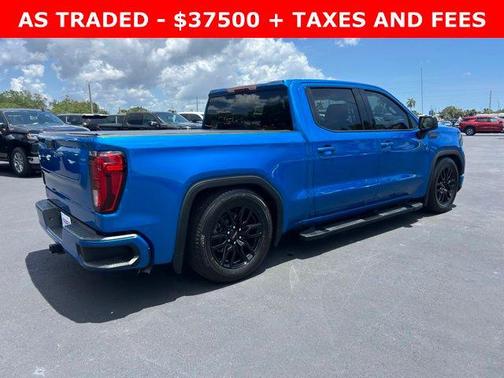 Dynamic Blue Metallic 2022 GMC Sierra 1500 Elevation