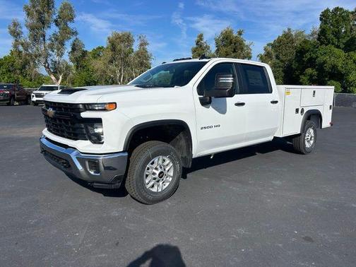 Summit White 2026 Chevrolet Silverado 2500 WT