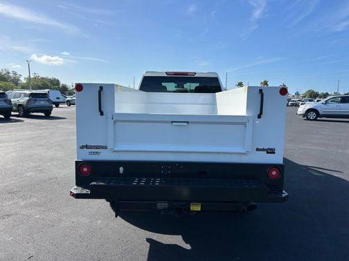Summit White 2026 Chevrolet Silverado 2500 WT
