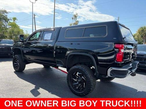 Black 2022 Chevrolet Silverado 2500 LTZ