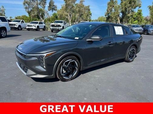 Interstellar Gray 2025 Kia K4 EX