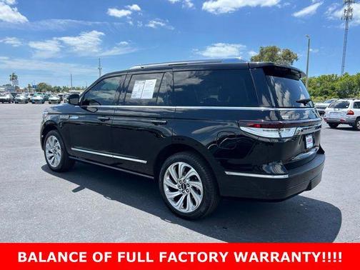 2024 Lincoln Navigator Premiere