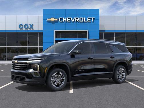 Mosaic Black Metallic 2027 Chevrolet Traverse LT