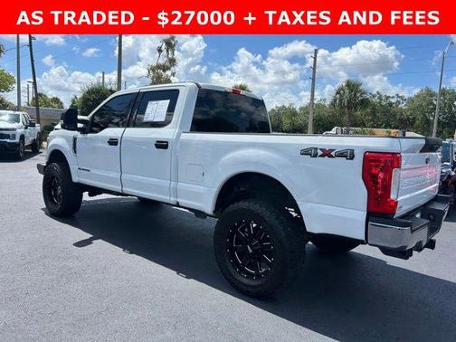 Oxford White 2017 Ford F-250 XLT