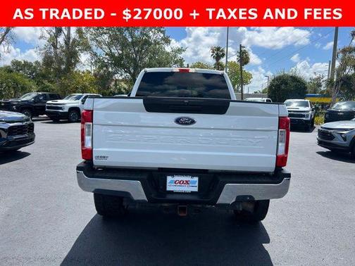 Oxford White 2017 Ford F-250 XLT