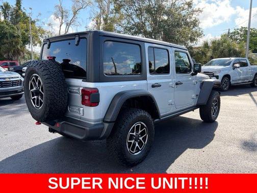 Silver Zynith Clearcoat 2024 Jeep Wrangler Rubicon