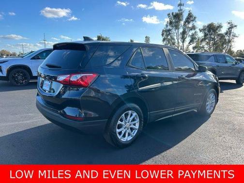 Midnight Blue Metallic 2020 Chevrolet Equinox LS