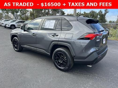 2021 Toyota RAV4 XLE