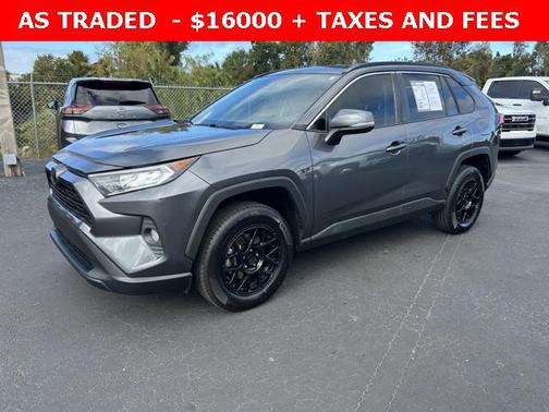 2021 Toyota RAV4 XLE