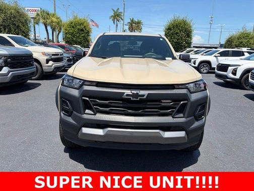 Sand Dune Metallic 2023 Chevrolet Colorado Trail Boss