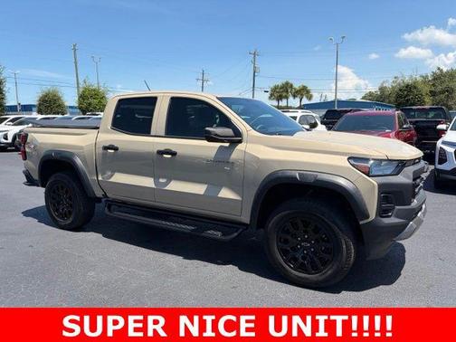 Sand Dune Metallic 2023 Chevrolet Colorado Trail Boss
