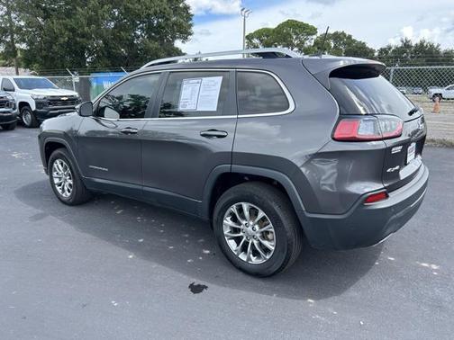2021 Jeep Cherokee Latitude Lux
