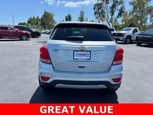 Silver Ice Metallic 2018 Chevrolet Trax LT