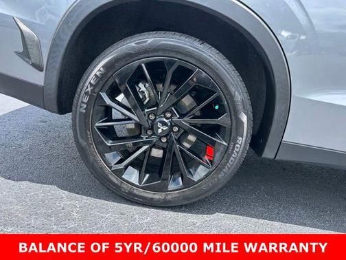 Mercury Gray Metallic 2024 Mitsubishi Outlander SE S-AWC