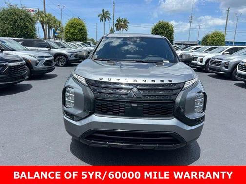 Mercury Gray Metallic 2024 Mitsubishi Outlander SE S-AWC