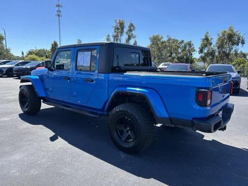 2022 Jeep Gladiator Sport S