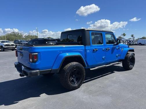 2022 Jeep Gladiator Sport S