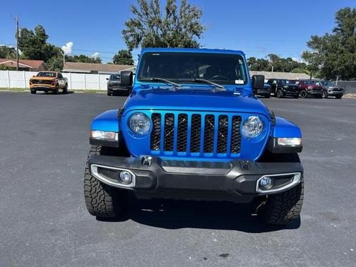 2022 Jeep Gladiator Sport S