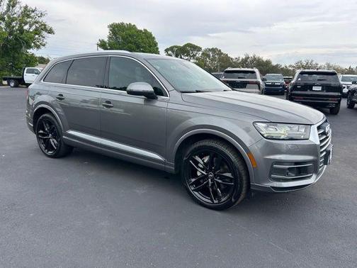 2017 Audi Q7 3.0T Prestige