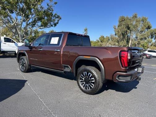 2024 GMC Sierra 3500 Denali