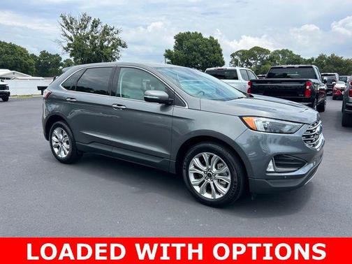 Gray Metallic 2023 Ford Edge Titanium