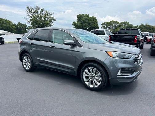 Gray Metallic 2023 Ford Edge Titanium