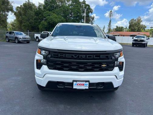 Summit White 2024 Chevrolet Silverado 1500 Custom