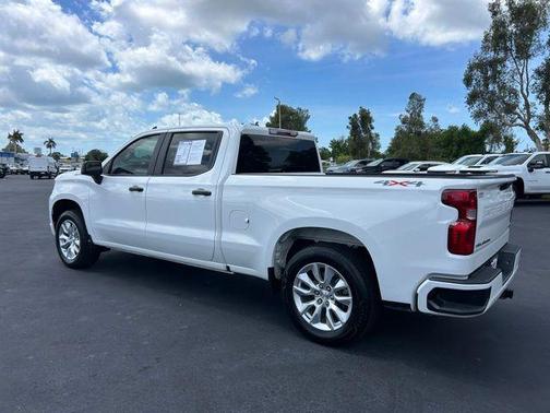 Summit White 2024 Chevrolet Silverado 1500 Custom