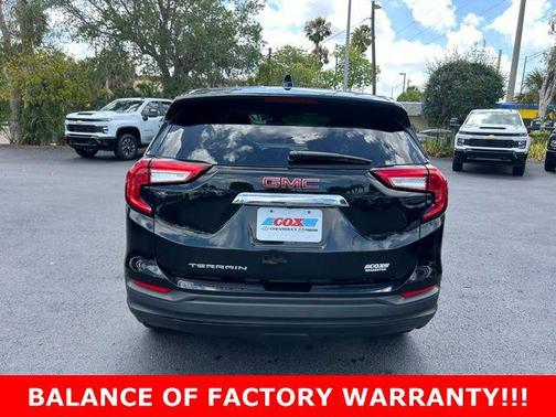 Ebony Twilight Metallic 2024 GMC Terrain SLE