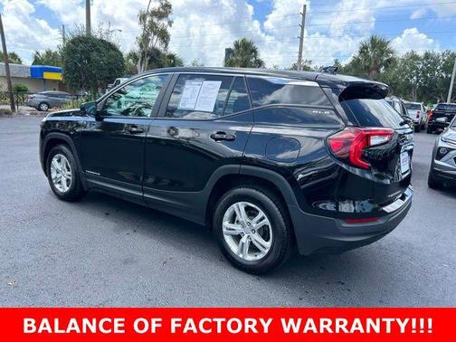 Ebony Twilight Metallic 2024 GMC Terrain SLE