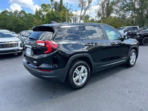 Ebony Twilight Metallic 2024 GMC Terrain SLE