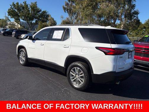 Summit White 2023 Chevrolet Traverse LT Cloth
