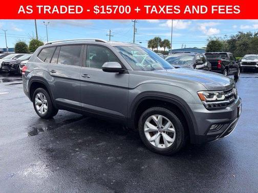 Platinum Gray Metallic 2019 Volkswagen Atlas 3.6L SE w/Technology