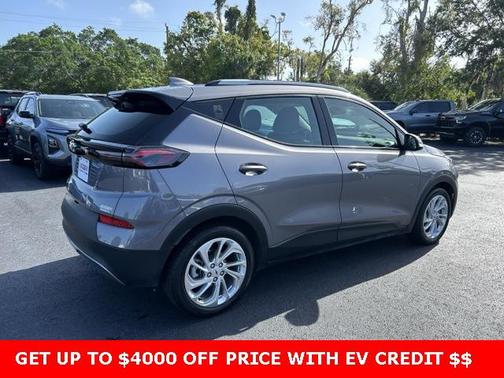 2023 Chevrolet Bolt EUV FWD LT