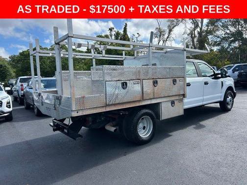 Oxford White 2019 Ford F-350 XL